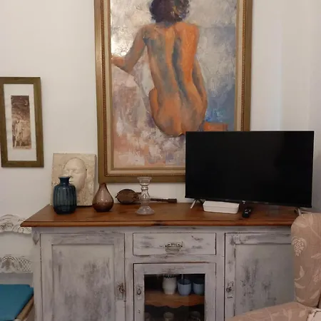 Santa Cruz Apartment *